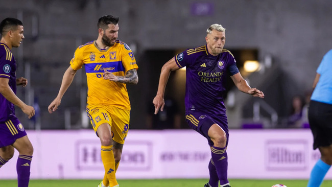 Màn thư hùng Pumas UNAM vs Orlando City 